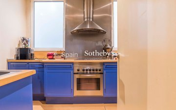 Property slide 23