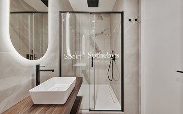 Property slide 20