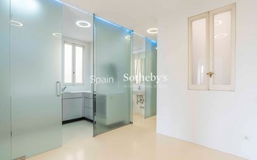Property slide 33