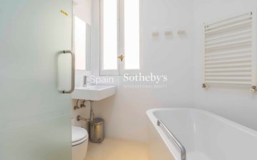 Property slide 21