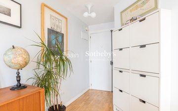 Property slide 40