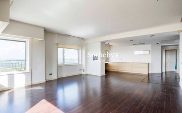 Property slide 24