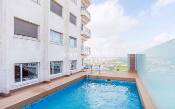 Property slide 35