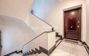 Property slide 32