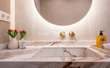 Property slide 24