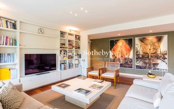 Property slide 10