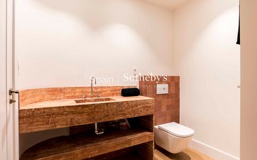 Property slide 29