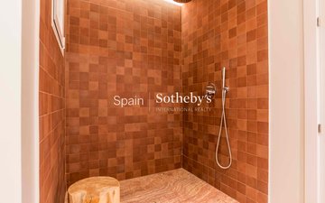 Property slide 28