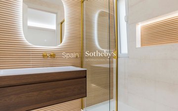 Property slide 38