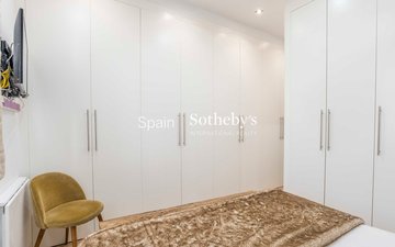 Property slide 25