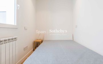 Property slide 22