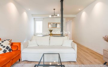Property slide 32
