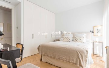 Property slide 22