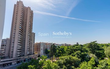Property slide 35