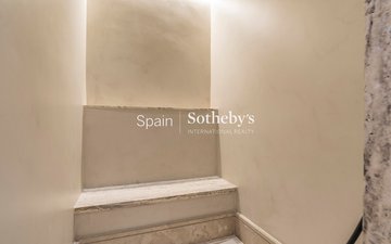 Property slide 35