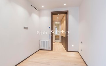 Property slide 31