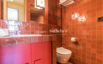 Property slide 33