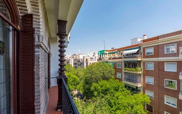Property slide 34