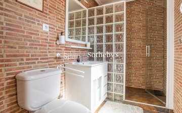 Property slide 24