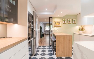 Property slide 19