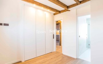 Property slide 33