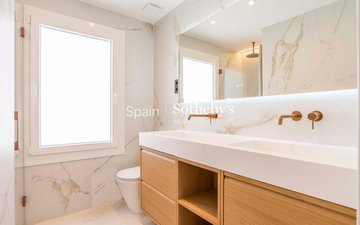 Property slide 29