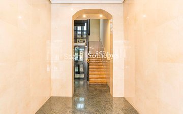 Property slide 39
