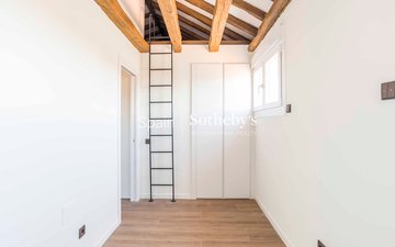 Property slide 35