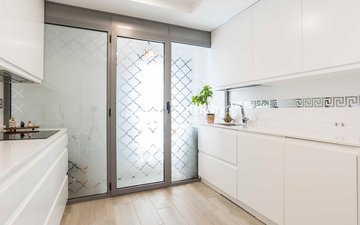 Property slide 17