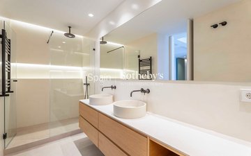 Property slide 44