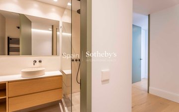Property slide 36