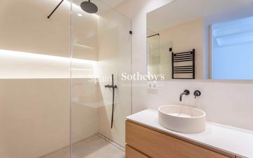 Property slide 43
