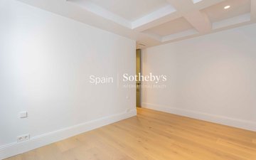 Property slide 39