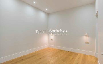 Property slide 28