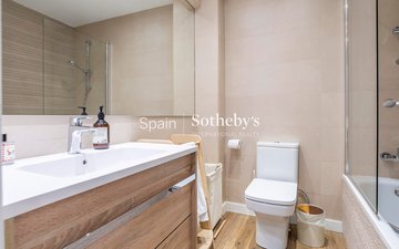 Property slide 35