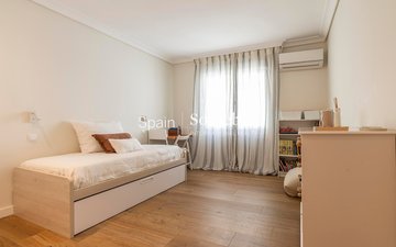 Property slide 25