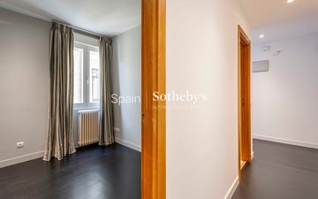 Property slide 22