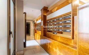 Property slide 39