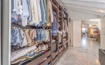 Property slide 19