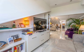Property slide 31