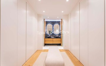 Property slide 22