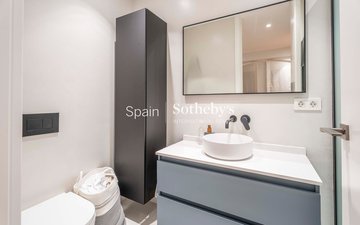 Property slide 20