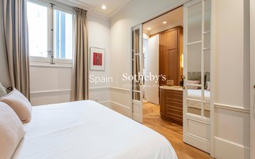 Property slide 48