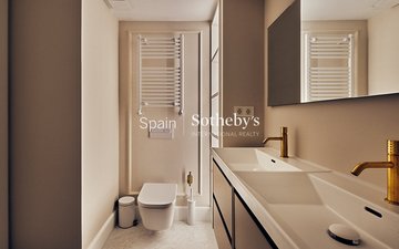 Property slide 24