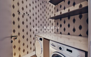 Property slide 21