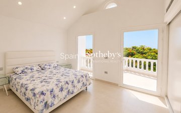 Property slide 16