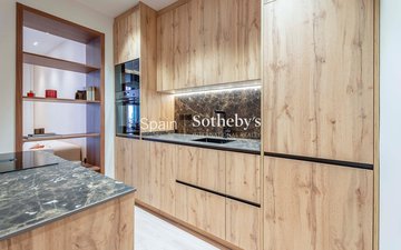 Property slide 21