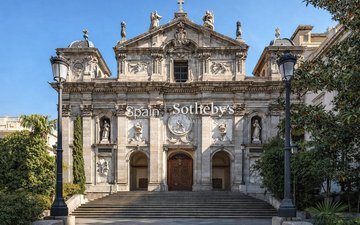Property slide 15