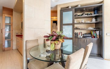 Property slide 32