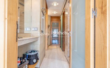 Property slide 15